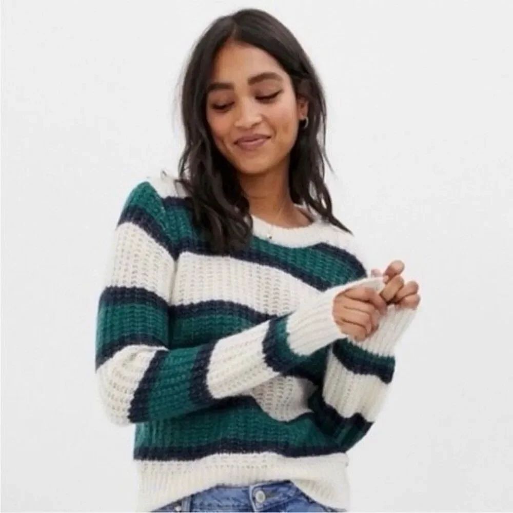 ✨Abercrombie & Fitch Balloon Sleeve Striped Sz Medium Sweater✨
